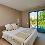 Villa Filao Avec Piscine A Debordement Villa *