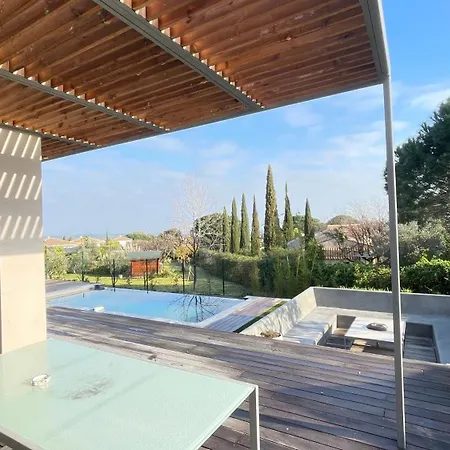 Villa Filao Avec Piscine A Debordement Villa *
